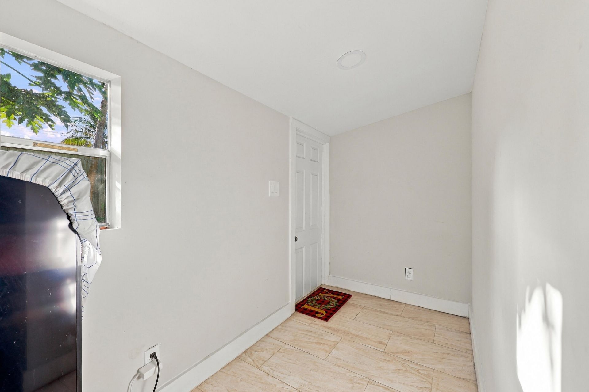 618 S Pine Street, Unit B, Lake Worth Beach, FL 33460 Photo
