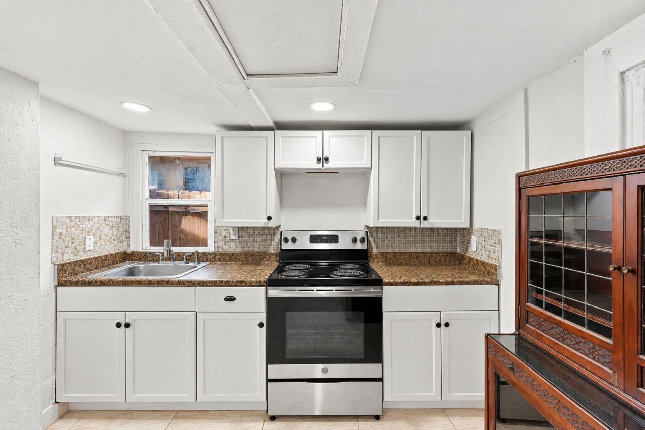 618 S Pine Street, Unit B, Lake Worth Beach, FL 33460 Photo