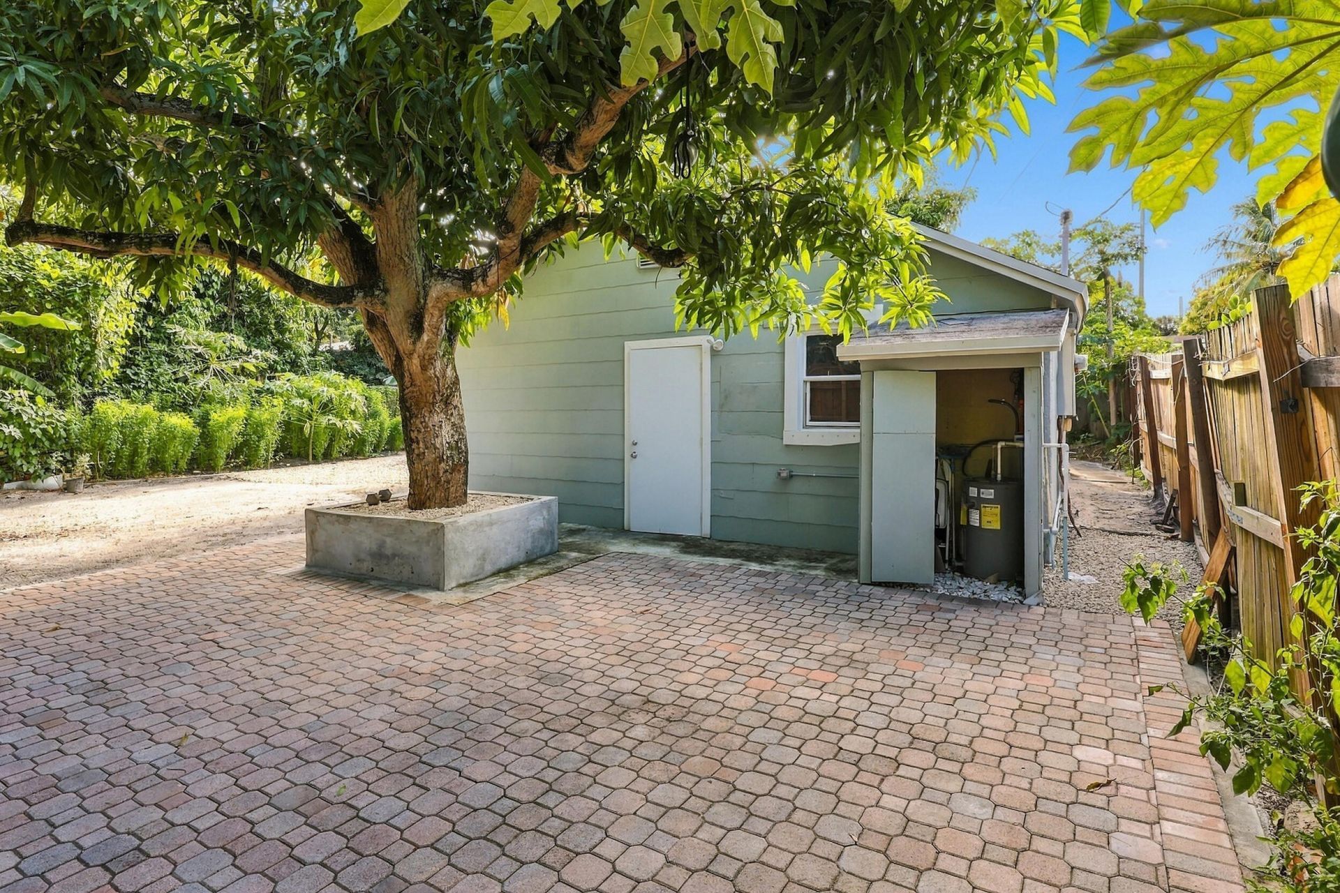 618 S Pine Street, Unit B, Lake Worth Beach, FL 33460 Photo