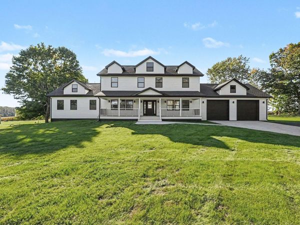 10501 28 Mile Road, Albion, MI 49224