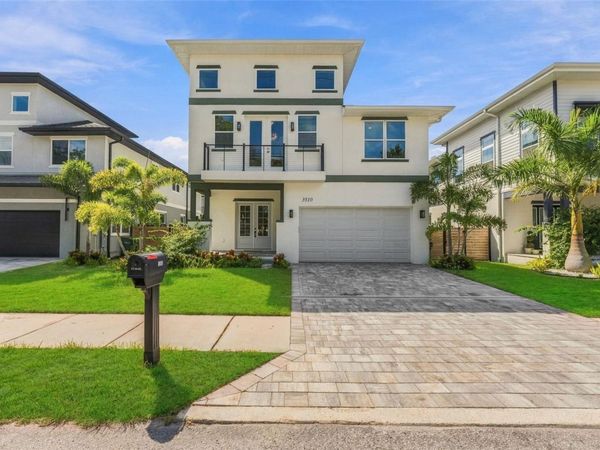 3310 W WYOMING AVENUE, TAMPA, FL 33611