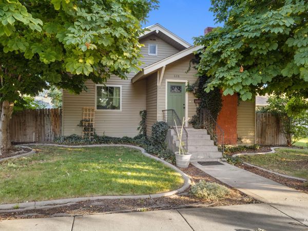 608 19th Ave S, Nampa, ID 83651