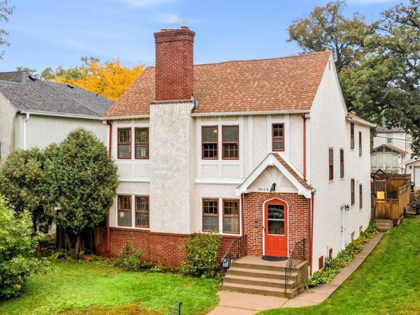 3428 Hennepin Avenue S, Minneapolis, MN 55408