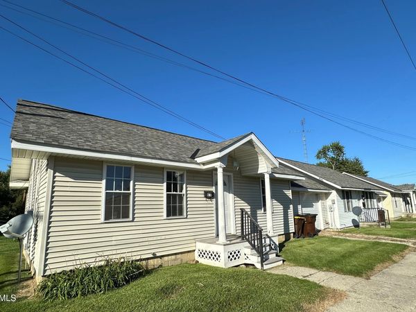 609 615 & 621 E Court St., Montpelier, OH 43543