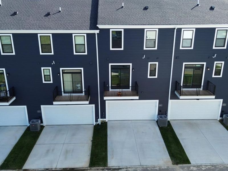 6168 Nicholas Way, Mason, OH 45040 Photo 2