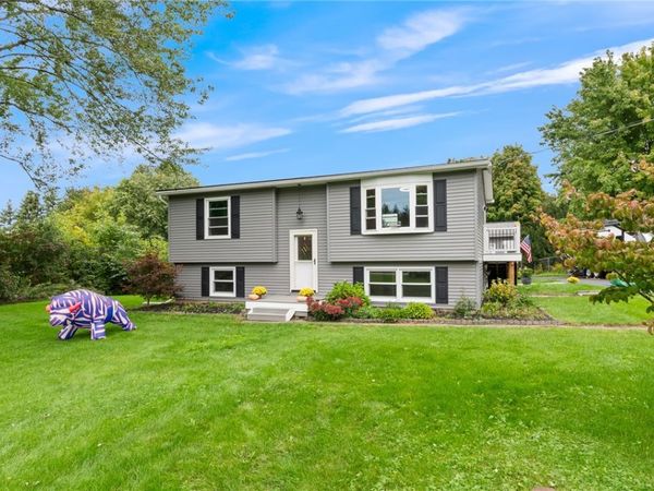 5508 Holtz Road, Farmington, NY 14425