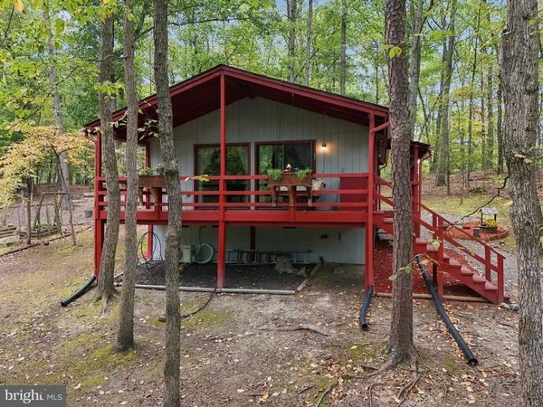 63 TURTLE LANE, HEDGESVILLE, WV 25427