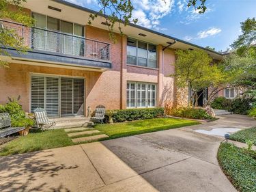 6311 Bandera Avenue, Unit A, Dallas, TX 75225
