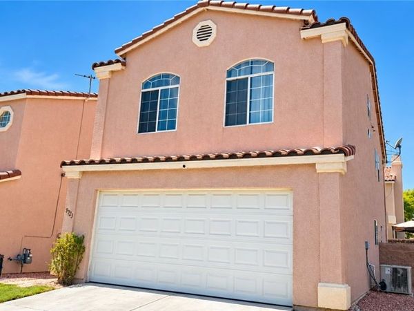 5323 Hanging Tree Lane , Las Vegas, NV 89118