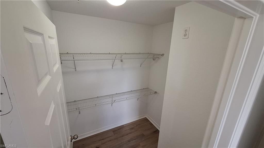 4690 Saint Croix Ln , Unit 411, Naples, FL 34109 Photo
