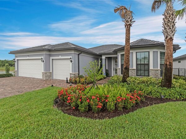4566 Silverwood Lane N, Oakland Park, FL 33309