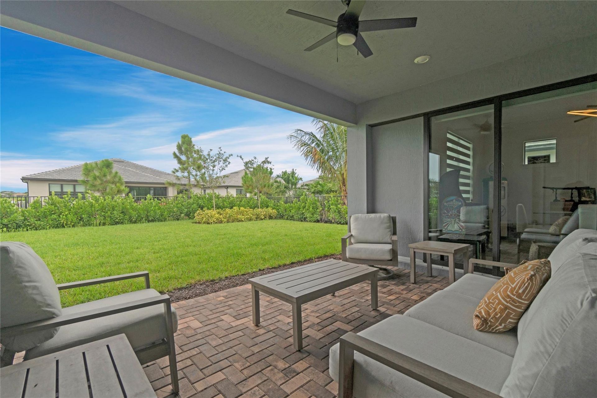 4566 Silverwood Lane N, Oakland Park, FL 33309 Photo