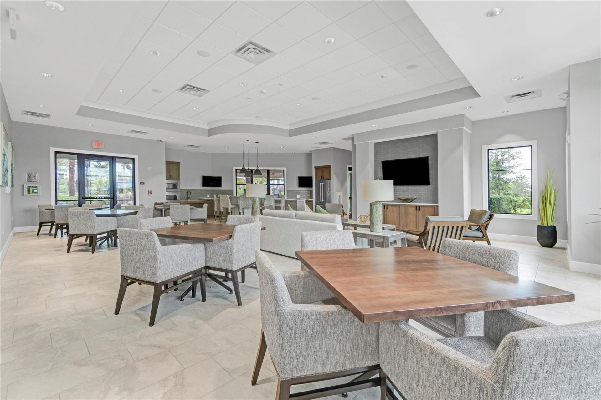 4566 Silverwood Lane N, Oakland Park, FL 33309 Photo