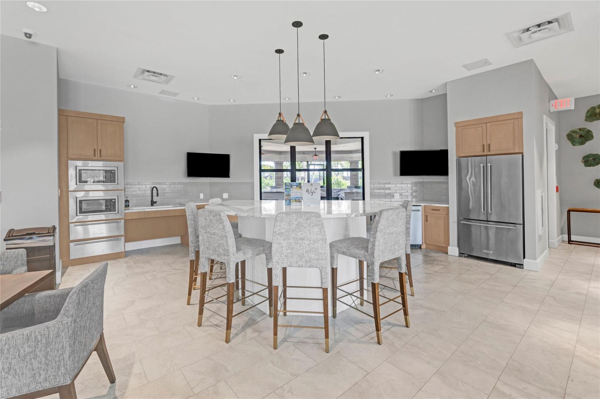 4566 Silverwood Lane N, Oakland Park, FL 33309 Photo