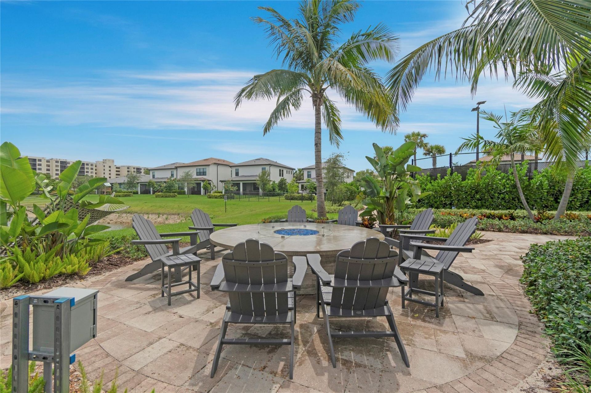 4566 Silverwood Lane N, Oakland Park, FL 33309 Photo