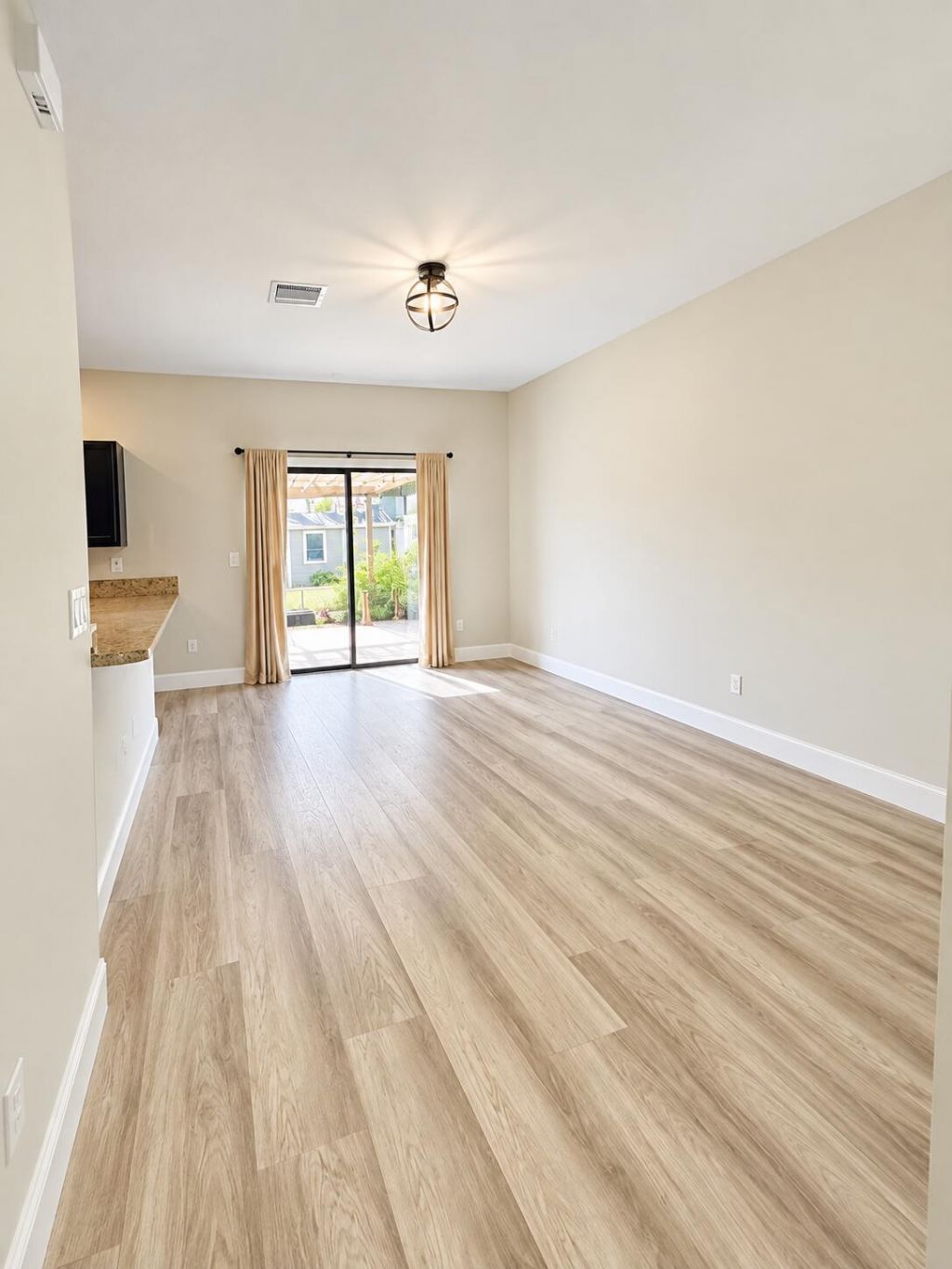 9326 W 33rd Lane, Hialeah, FL 33018 Photo