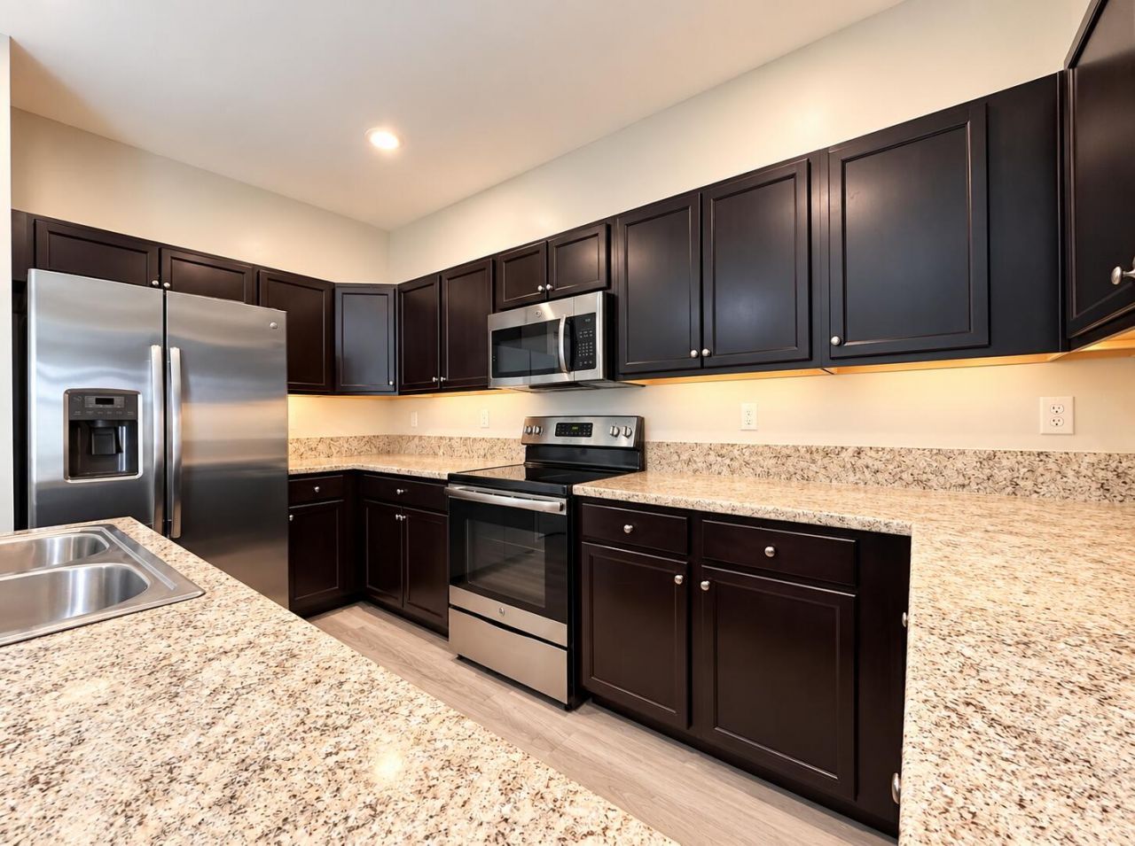 9326 W 33rd Lane, Hialeah, FL 33018 Photo