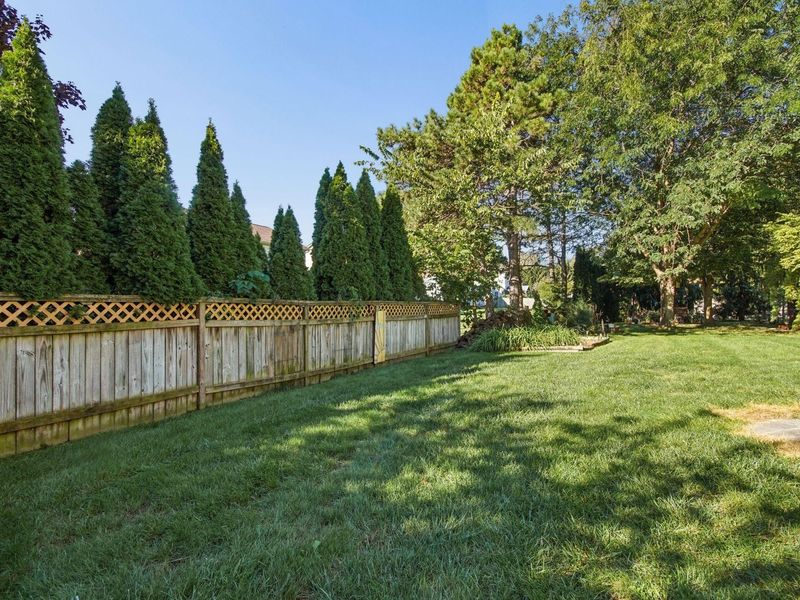 1581 Raspberry Run Drive , Columbus, OH 43204 Photo 42