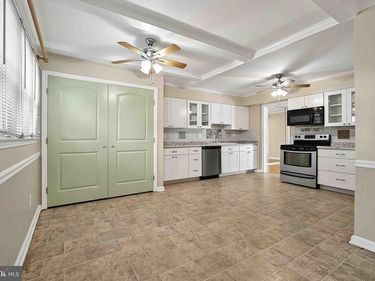 14439 GOLDEN OAK ROAD, CENTREVILLE, VA 20121