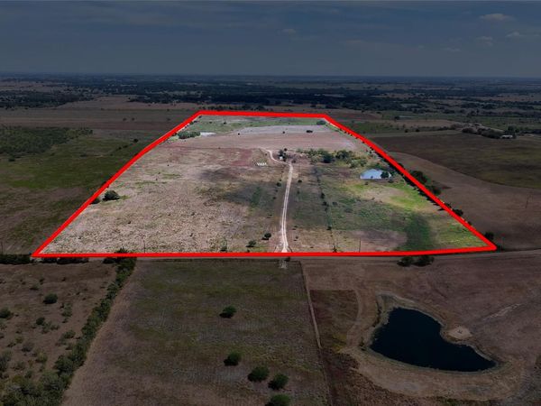 5915 Guettermann Ehler RD, Muldoon, TX 78949