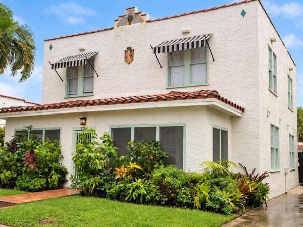 234 E GREENWOOD Drive, West Palm Beach, FL 33405