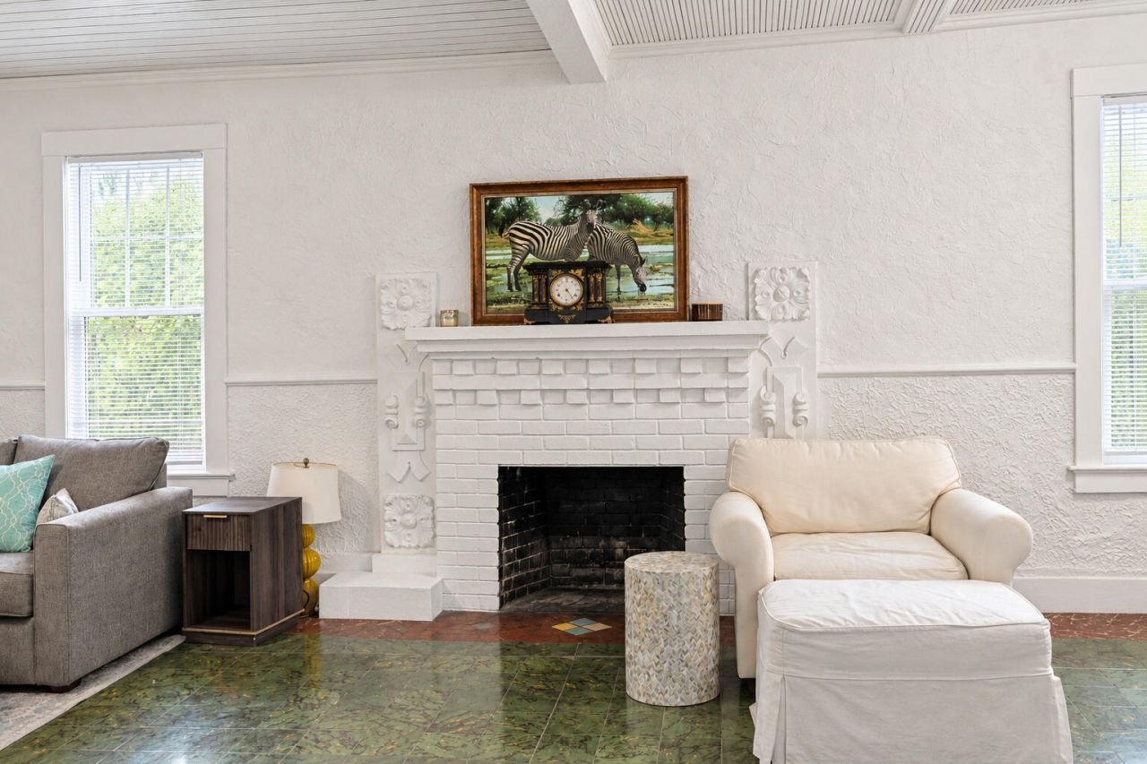 234 E Greenwood Drive, West Palm Beach, FL 33405 Photo