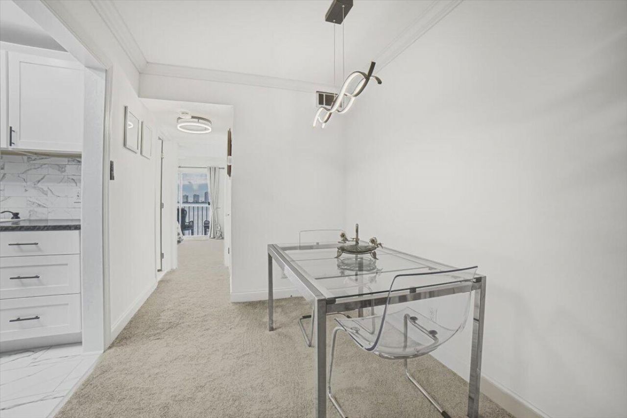 101 Doolen Court, Unit 205, North Palm Beach, FL 33408 Photo