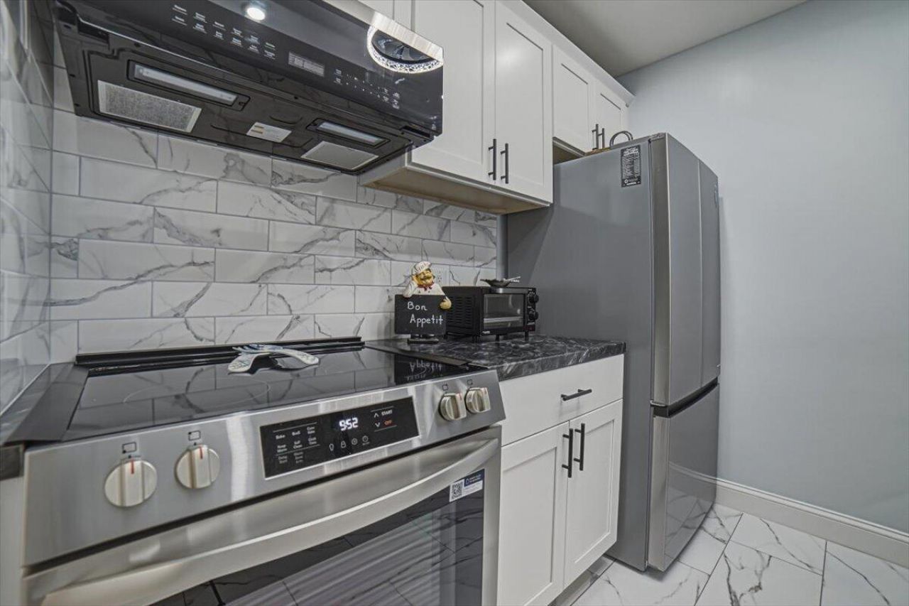 101 Doolen Court, Unit 205, North Palm Beach, FL 33408 Photo