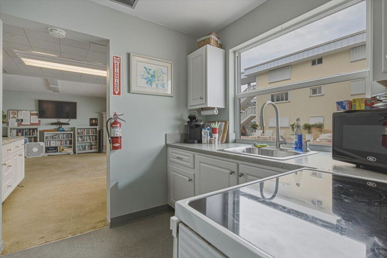 101 Doolen Court, Unit 205, North Palm Beach, FL 33408 Photo