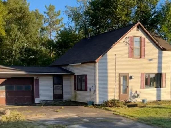 766 US Highway 63, Clayton, WI 54004