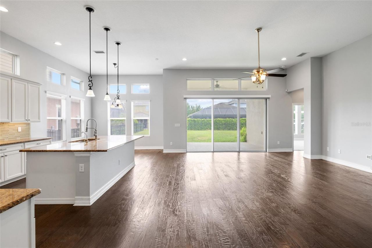 5914 Shell Ridge Drive , Lithia, FL 33547 Photo