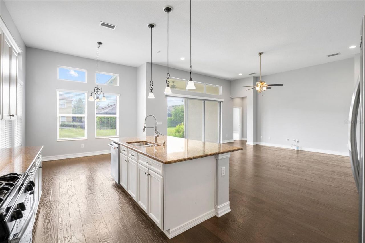 5914 Shell Ridge Drive , Lithia, FL 33547 Photo