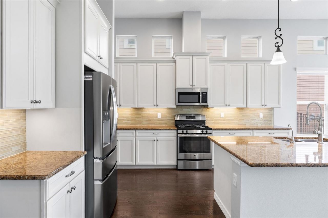 5914 Shell Ridge Drive , Lithia, FL 33547 Photo