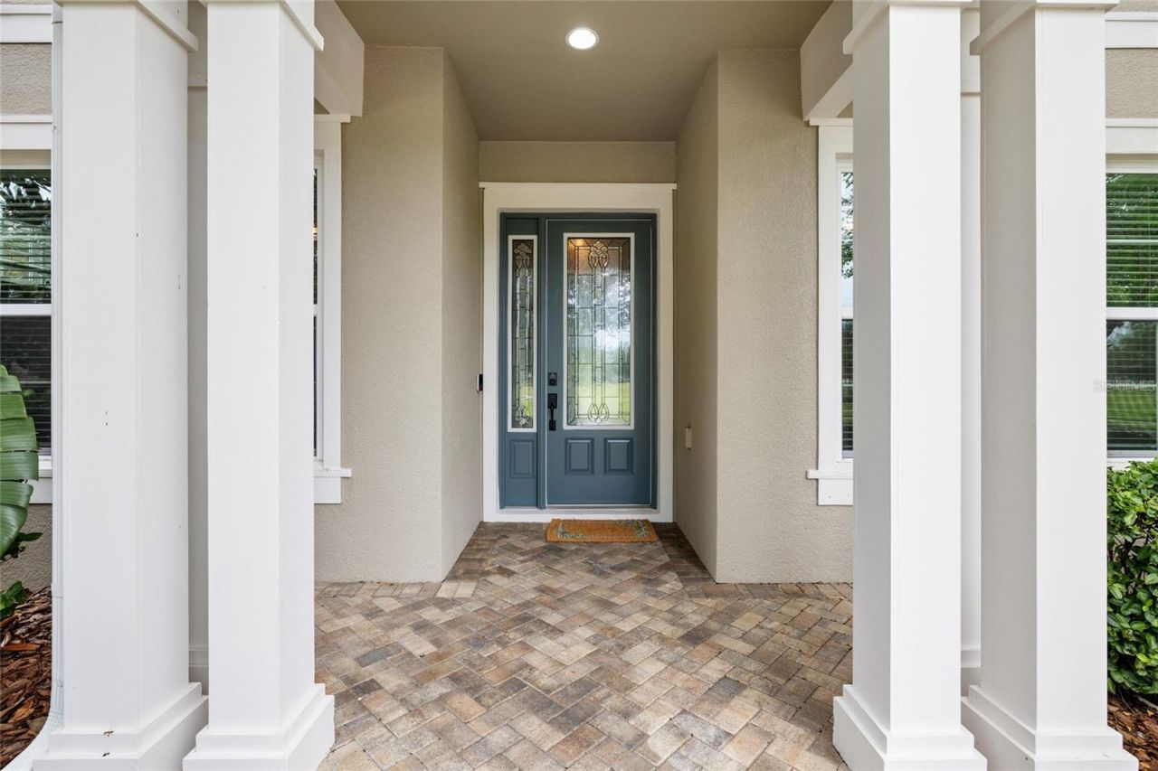 5914 Shell Ridge Drive , Lithia, FL 33547 Photo