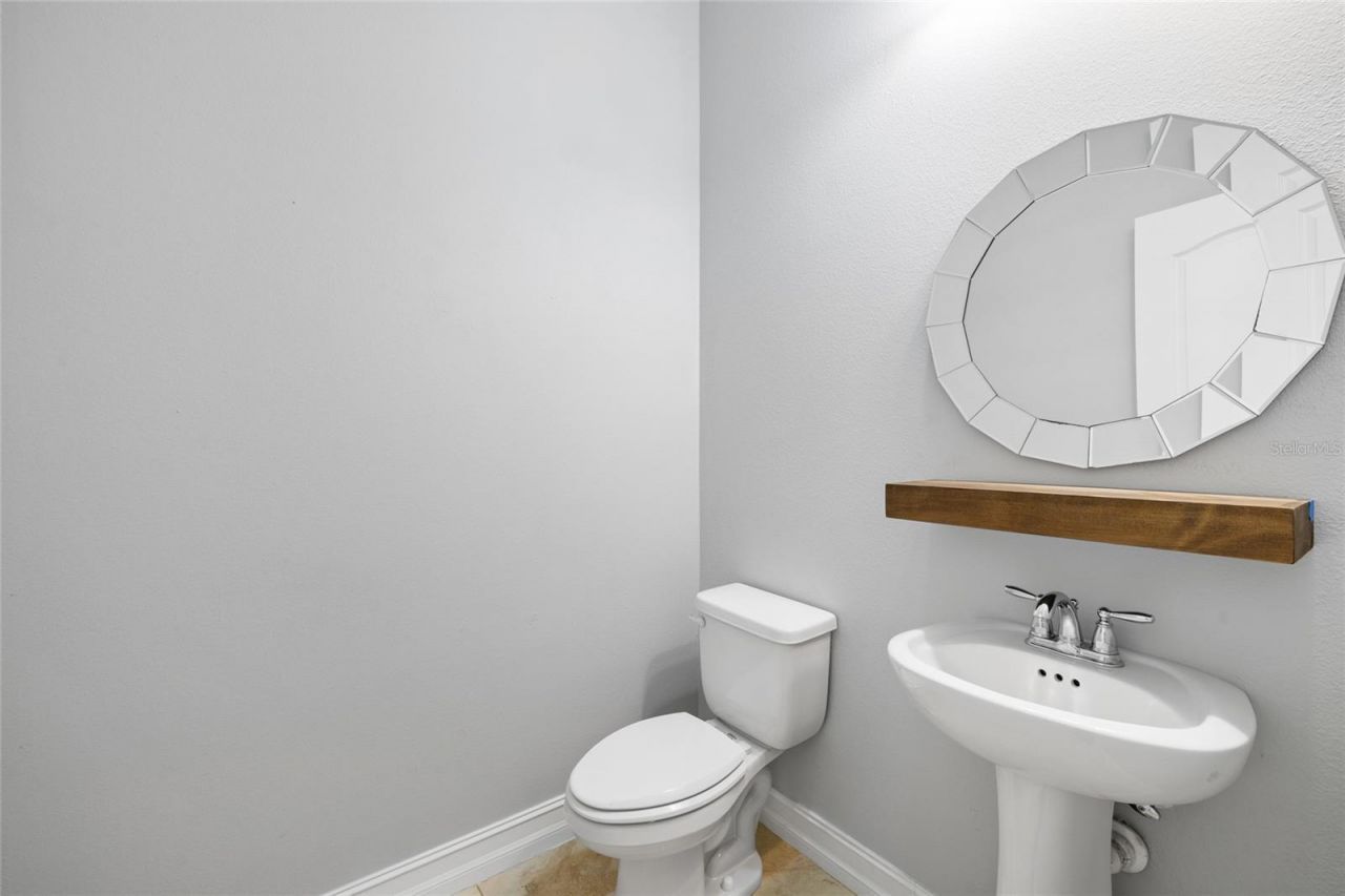 5914 Shell Ridge Drive , Lithia, FL 33547 Photo