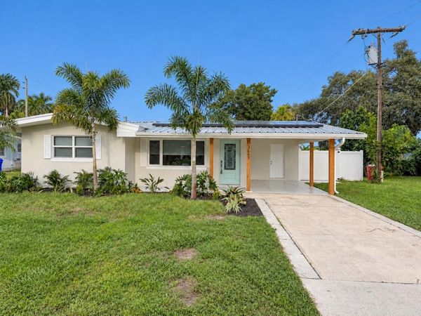 3657 KELLY STREET , FORT MYERS, FL 33901