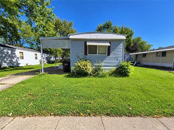 51 Estate Dr., Brookville, OH 45309