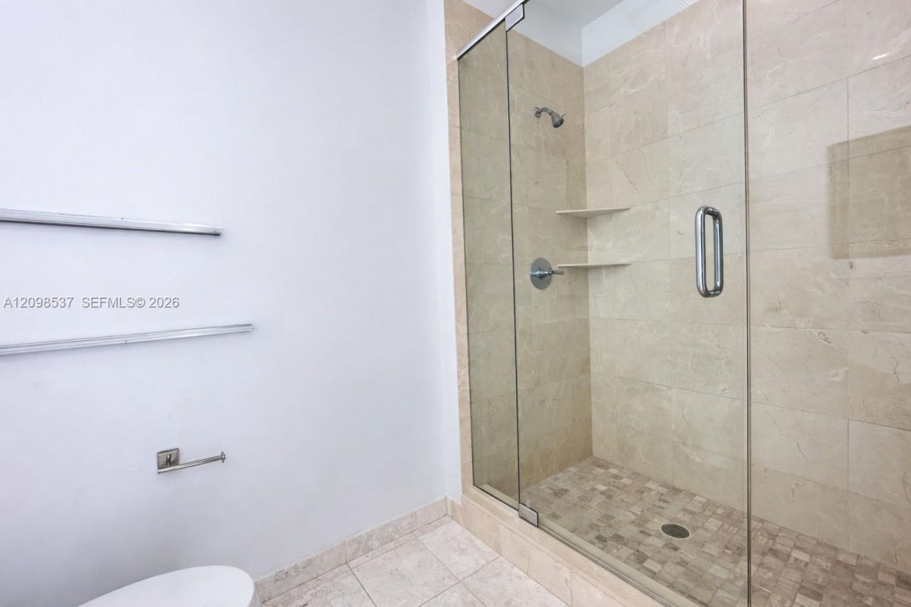 900 Brickell Key Blvd , Unit 2405, Miami, FL 33131 Photo