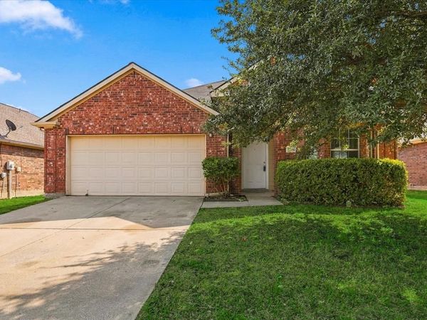 8716 Wagon Trail, Cross Roads, TX 76227