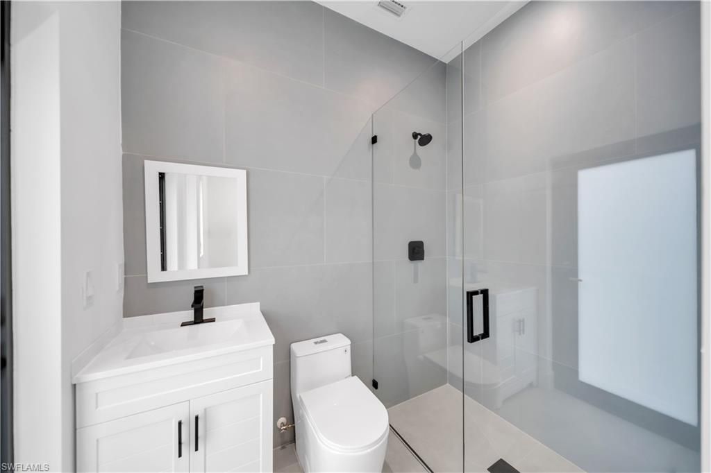 1505 NW 24th Ter, Cape Coral, FL 33993 Photo