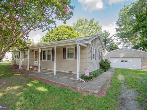607 E PINE STREET , DELMAR, MD 21875