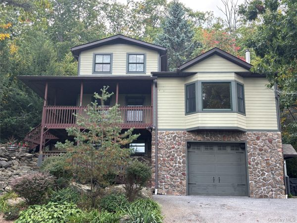 22 Deer Trail S, Greenwood Lake, NY 10925