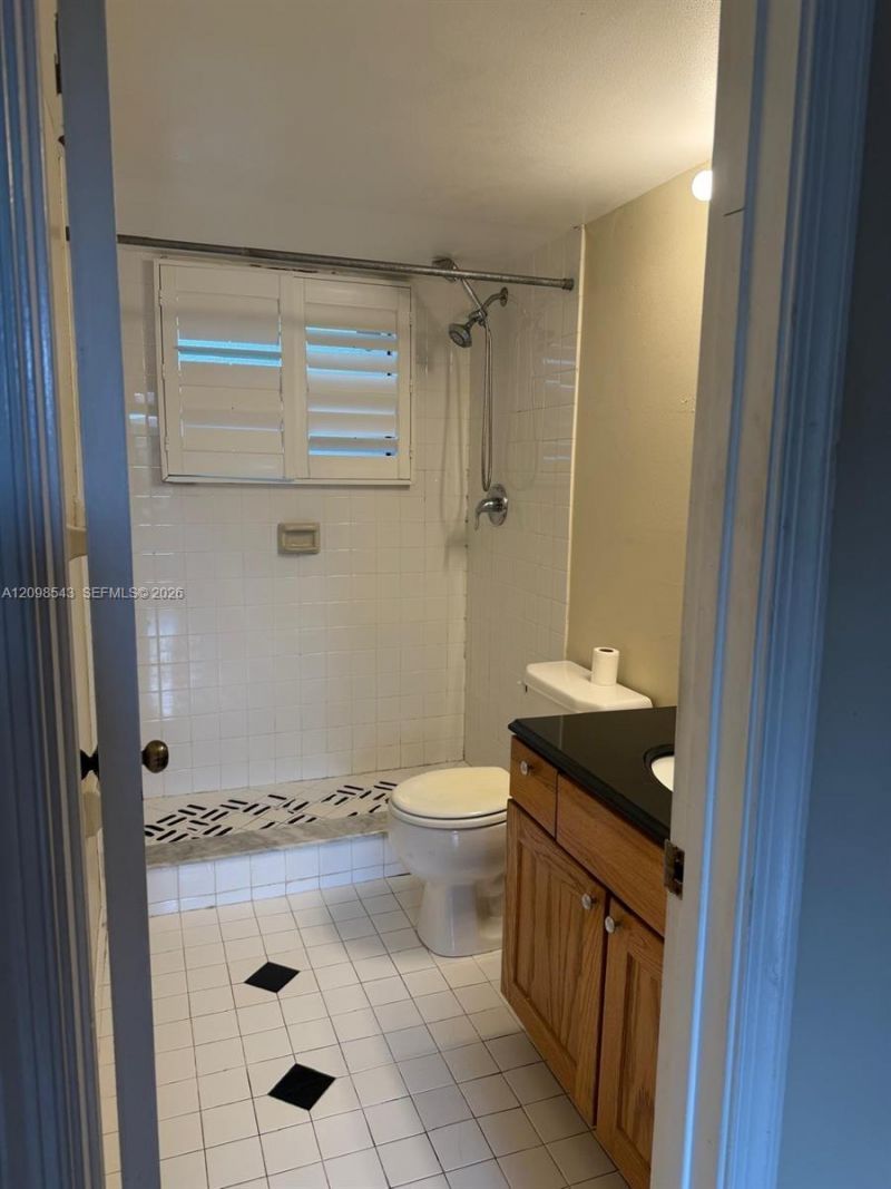 9643 NW 4th St , Unit 5B, Coral Springs, FL 33071 Photo