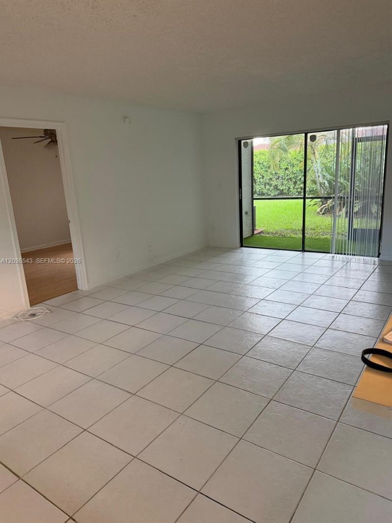 9643 NW 4th St , Unit 5B, Coral Springs, FL 33071 Photo