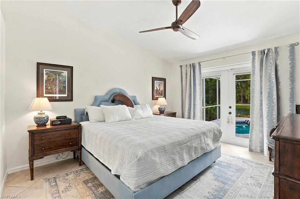 5253 Whitten Dr, Naples, FL 34104 Photo