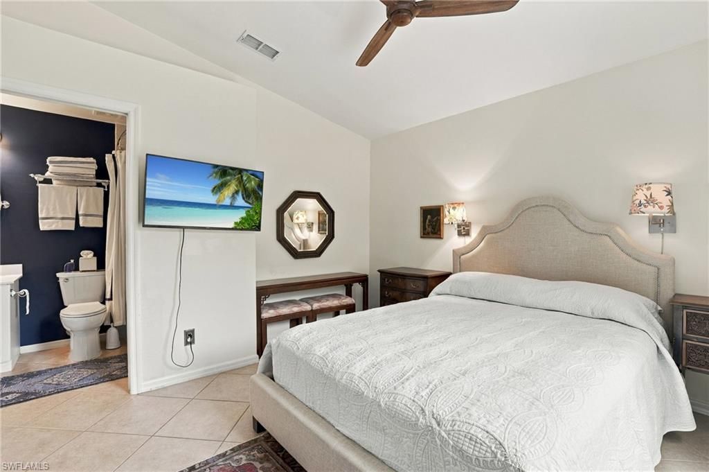 5253 Whitten Dr, Naples, FL 34104 Photo