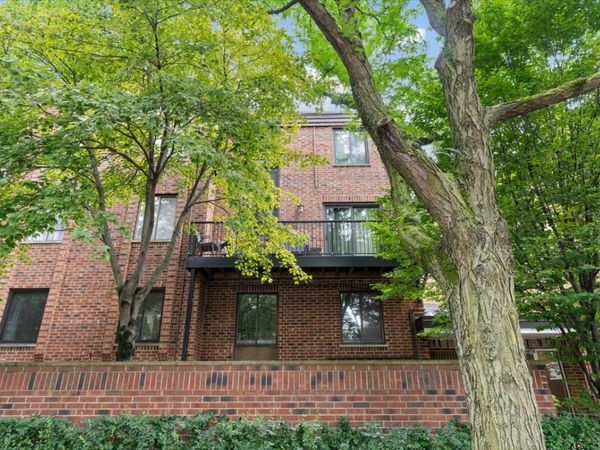 1651 N DAYTON Street , Unit 104, Chicago, IL 60614