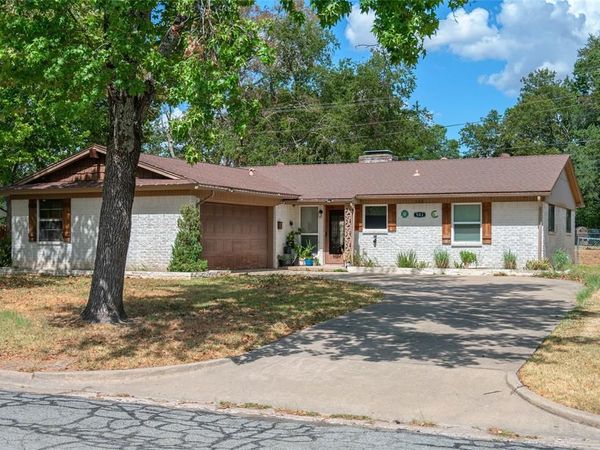 503 Wes Michael Road, Bonham, TX 75418