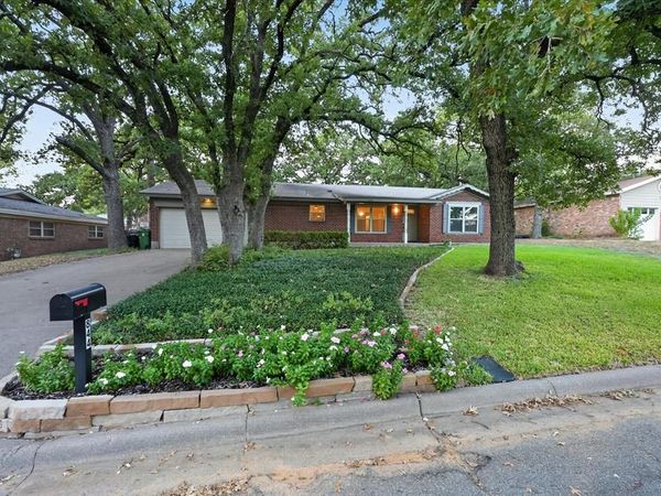 844 Woodcrest Drive , Hurst, TX 76053