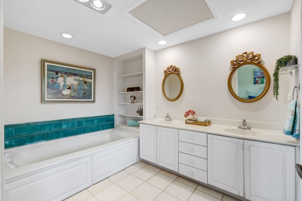 17036 Marina Cove Ln, Fort Myers, FL 33908 Photo
